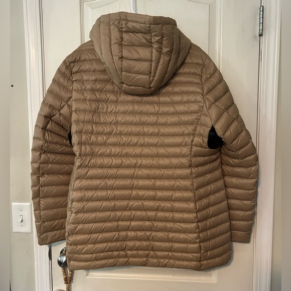 🎉 Host Pick 🎉 Rudsak Tan Puffer Jacket - Picture 5 of 10